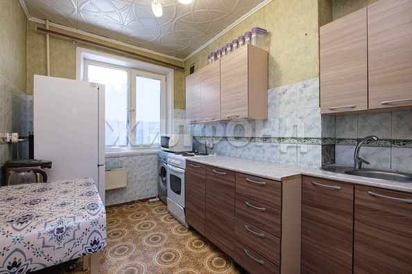 
  Продается 3-комн. квартира, 55.7 м², Саввы Кожевникова ул, д. 11
. Фото 1.