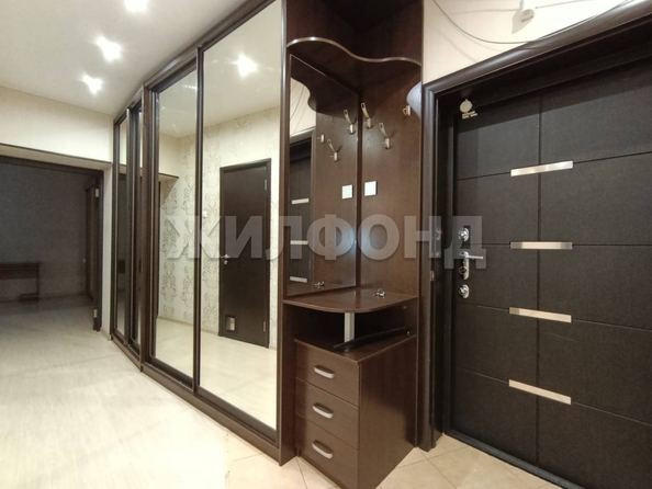 
  Продается 3-комн. квартира, 117 м², Владимировская ул, д. 21
. Фото 6.