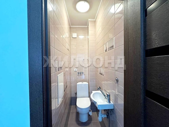 
  Продается 3-комн. квартира, 75.4 м², Титова ул, д. 22
. Фото 12.