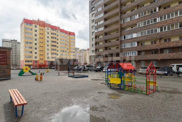
  Продается 1-комн. квартира, 36 м², Петухова ул, д. 14
. Фото 11.