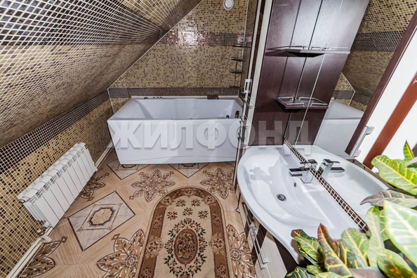 
  Продается дом, 540 м², Новосибирск
. Фото 18.