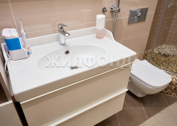 
  Продается 2-комн. квартира, 56.3 м², 1-я Чулымская ул, д. 112/5
. Фото 14.