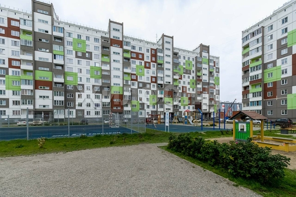 
  Продается 3-комн. квартира, 72.7 м², Титова ул, д. 276
. Фото 4.