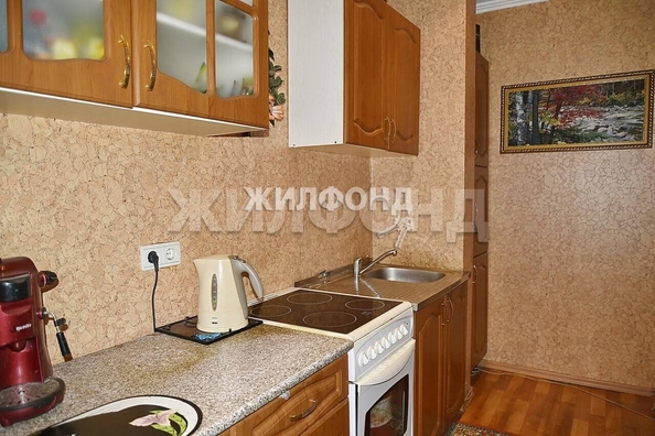 
  Продается 1-комн. квартира, 37.2 м², Сибиряков-Гвардейцев ул, д. 80
. Фото 3.