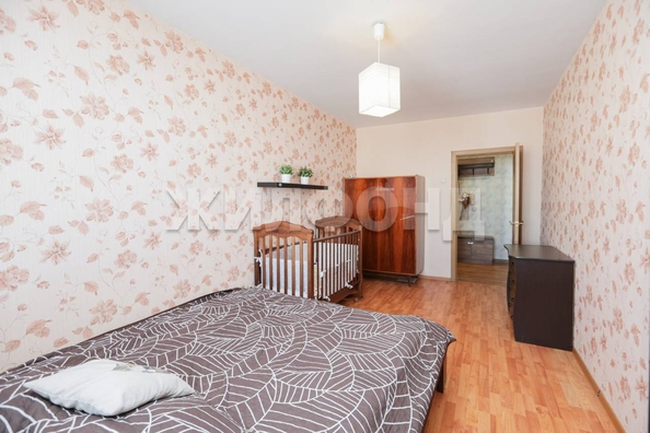 
  Продается 2-комн. квартира, 75.6 м², В. Высоцкого ул, д. 62
. Фото 7.