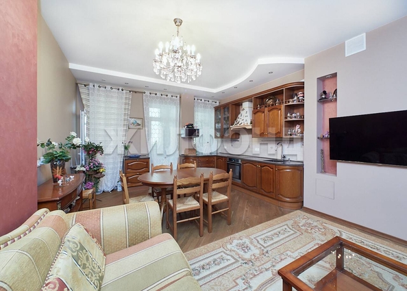 
  Продается 3-комн. квартира, 137.9 м², Галущака ул, д. 1
. Фото 2.