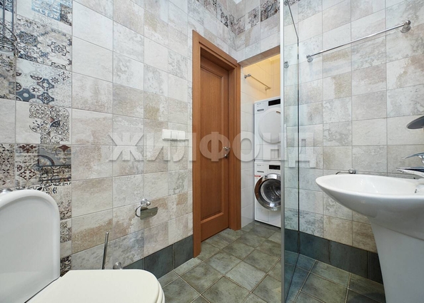 
  Продается 3-комн. квартира, 137.9 м², Галущака ул, д. 1
. Фото 10.