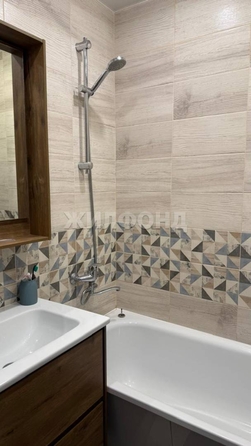 
  Продается 2-комн. квартира, 54 м², Троллейная ул, д. 41
. Фото 5.