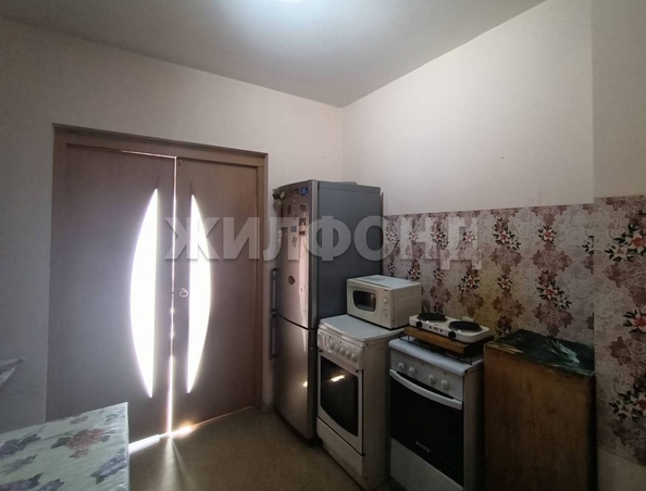 
  Продается 3-комн. квартира, 58 м², Николая Сотникова ул, д. 16
. Фото 5.