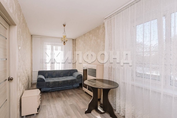 
  Продается 4-комн. квартира, 70.5 м², Бориса Богаткова ул, д. 194/6
. Фото 5.