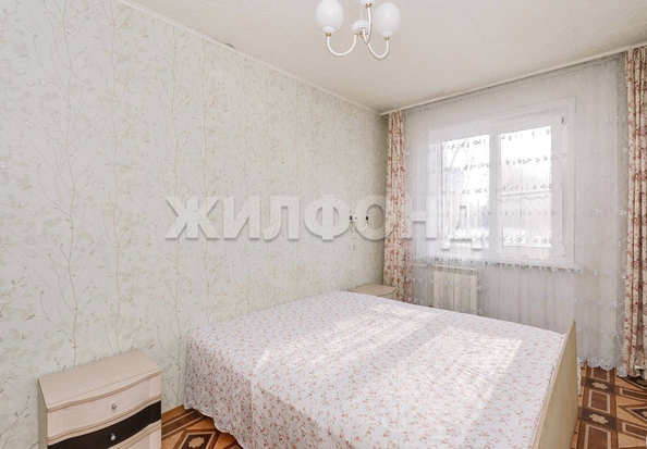 
  Продается 4-комн. квартира, 70.5 м², Бориса Богаткова ул, д. 194/6
. Фото 7.