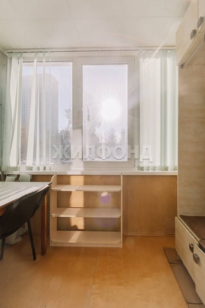 
  Продается 4-комн. квартира, 70.5 м², Бориса Богаткова ул, д. 194/6
. Фото 14.