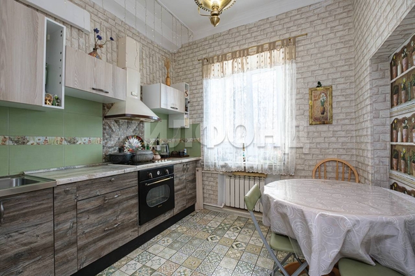 
  Продается 2-комн. квартира, 58 м², Промкирпичная ул, д. 16
. Фото 2.