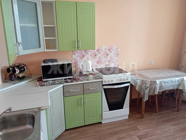 
  Сдается 1-комн. квартира, 45 м², Поселок Кольцово, д. 37
. Фото 5.