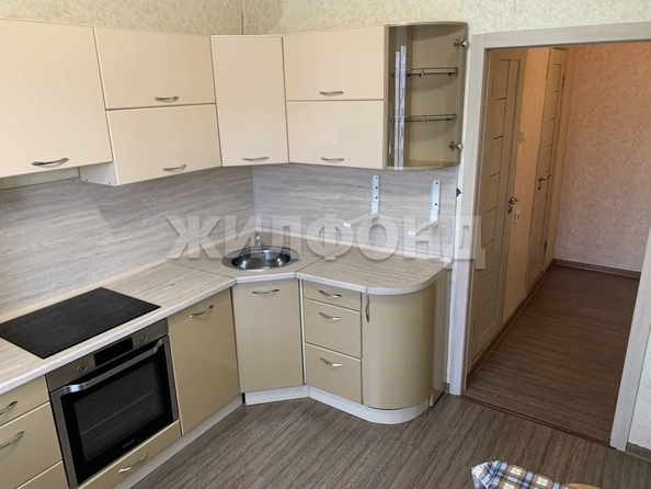 
  Продается 2-комн. квартира, 52.3 м², В. Высоцкого ул, д. 50/1
. Фото 10.
