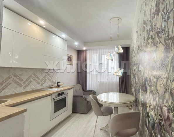 
  Продается 1-комн. квартира 33 м², в МКР Олимпийской славы, дом 2. Фото 1.