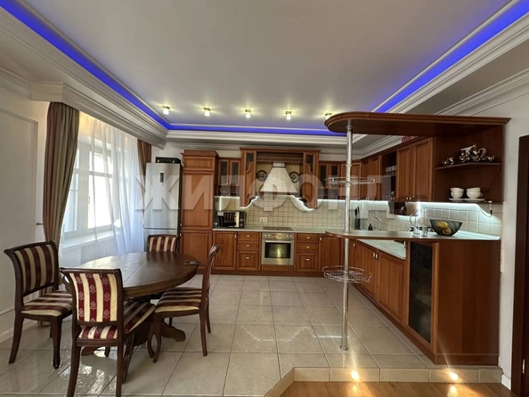 
  Продается 3-комн. квартира 117.4 м². Фото 1.