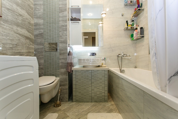 
  Продается 2-комн. квартира 56 м², в ЖК Азимут, дом 1. Фото 8.