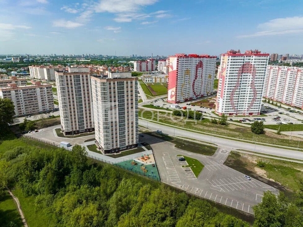 
  Продается универсальное помещение 90 м², в ЖК На Петухова, дом 2. Фото 21.