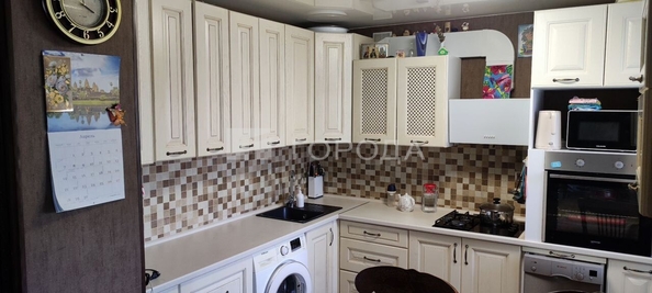
  Продается 4-комн. квартира 98 м². Фото 1.