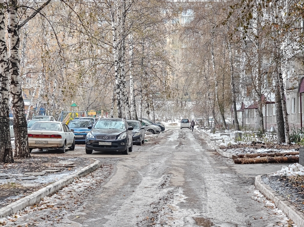 
  Продается 4-комн. квартира 72 м². Фото 32.