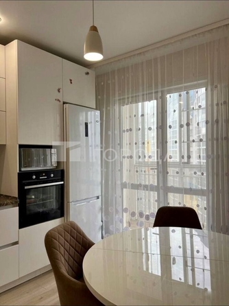 
  Продается 2-комн. квартира 63.5 м², в ЖК Венеция-2, дом 8. Фото 4.