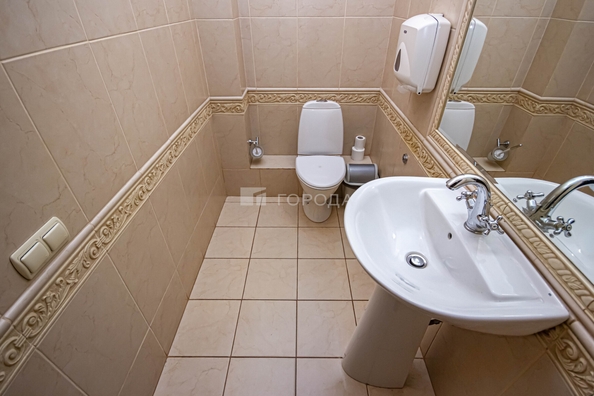 
  Сдается универсальное помещение 263 м². Фото 27.