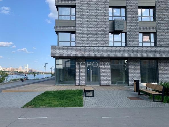 
  Продается универсальное помещение 187 м², в ЖК Ясный берег, дом 18. Фото 4.