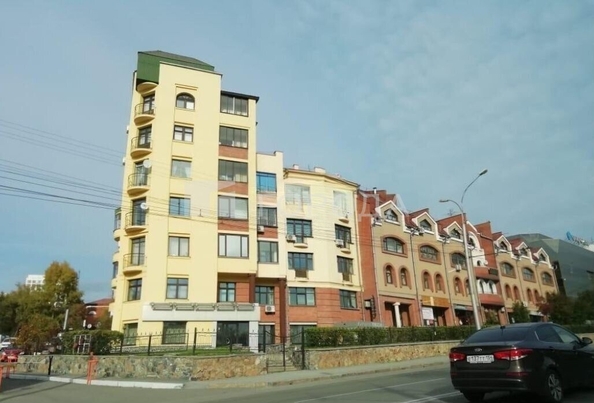 
  Продается 3-комн. квартира 115 м². Фото 1.