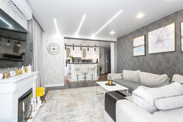 
  Продается 3-комн. квартира 96.9 м². Фото 1.