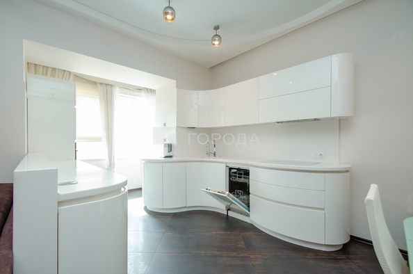 
  Продается 2-комн. квартира 110 м². Фото 6.