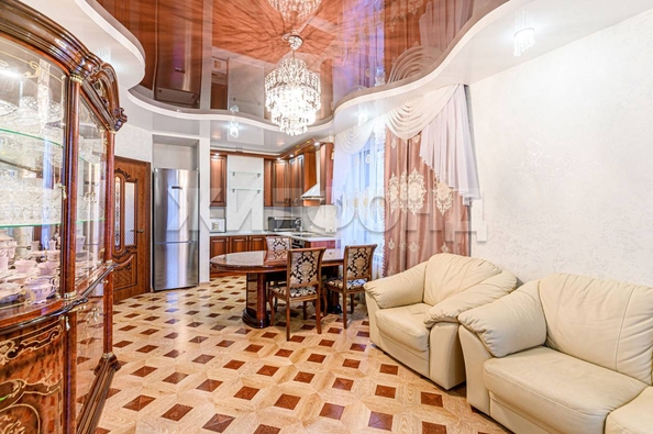 
  Продается 3-комн. квартира 71.7 м², в ЖК Золотая нива, дом 1. Фото 4.
