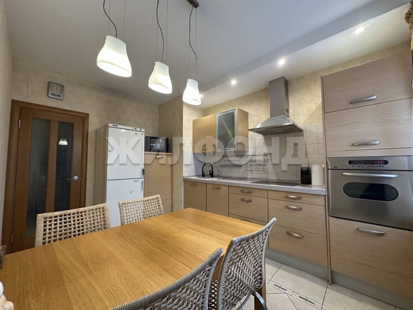 
  Продается 3-комн. квартира 61.7 м². Фото 2.