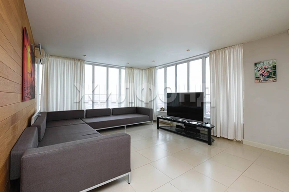 
  Продается 3-комн. квартира 154.8 м². Фото 7.