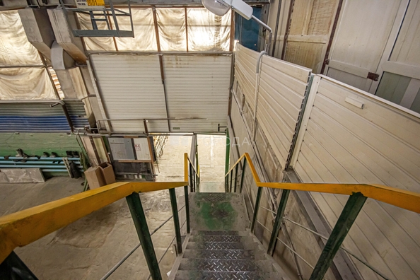 
  Сдается склад 5000 м². Фото 7.