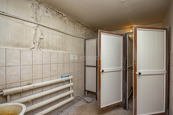 
  Сдается склад 2500 м². Фото 22.