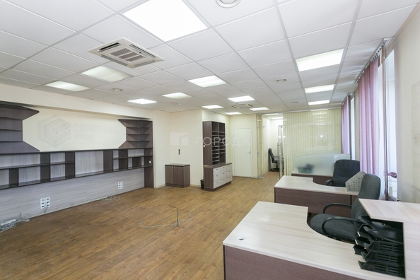 
  Сдается офис 77.7 м². Фото 4.