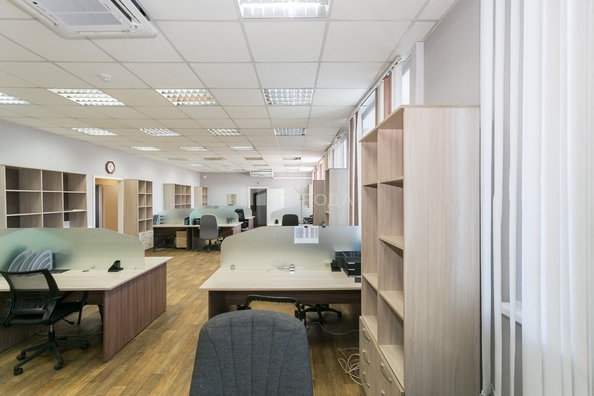 
  Сдается офис 225.9 м². Фото 7.