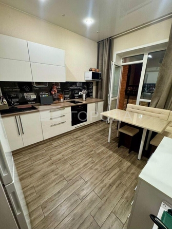 
  Продается 1-комн. квартира 46 м², в ЖК Калининский-2. Фото 4.