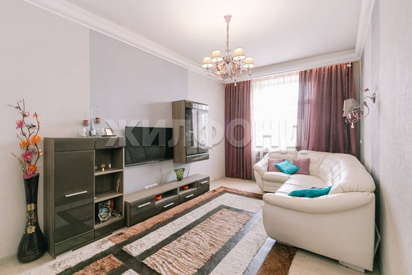 
  Продается 3-комн. квартира 71.2 м². Фото 1.