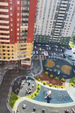 
  Продается 1-комн. квартира 47 м², в ЖК Сосны, б/с 4,3. Фото 4.