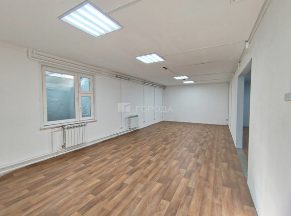 
  Сдается универсальное помещение 240 м², в ЖК На Фадеева, дом 8. Фото 1.