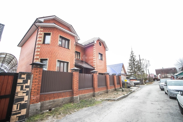 
  Продается дом 585 м². Фото 1.
