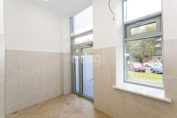 
  Сдается универсальное помещение 345 м². Фото 22.