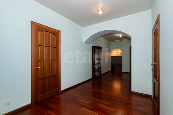
  Продается 4-комн. квартира 292 м². Фото 16.