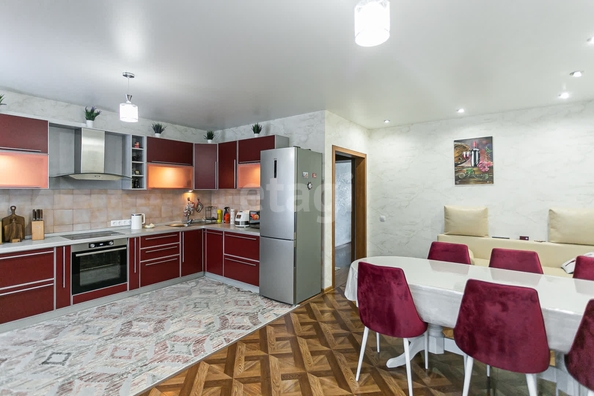 
  Продается 4-комн. квартира 158.9 м². Фото 3.