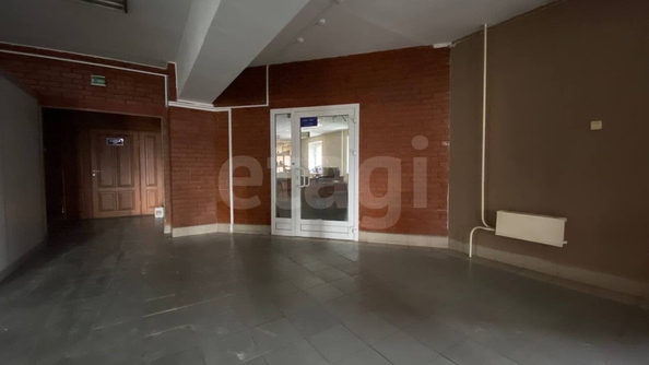 
  Сдается универсальное помещение 922 м². Фото 12.