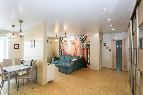 
  Продается 3-комн. квартира 84.6 м². Фото 1.