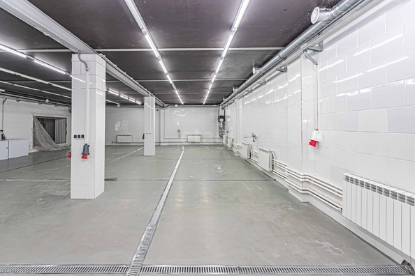 
  Сдается универсальное помещение 900 м². Фото 3.