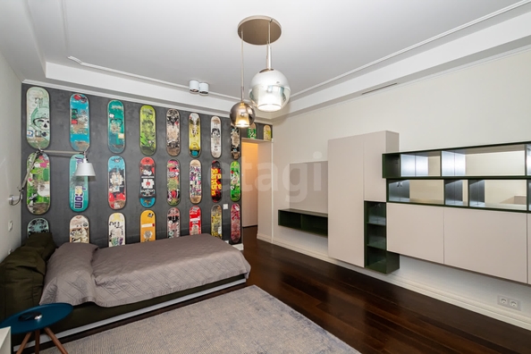 
  Продается 4-комн. квартира 184 м². Фото 16.